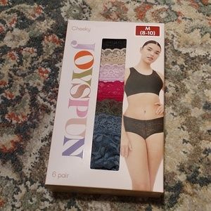6 pairs of lacy women's medium underwear, size 4-6
